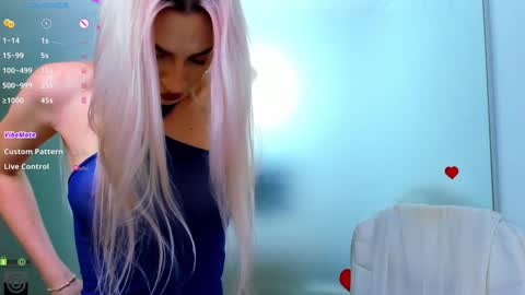 Allie  online show from November 11, 7:52 am