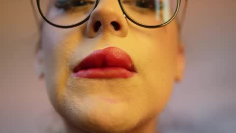  Aileen  online show from October 10, 6:51 pm