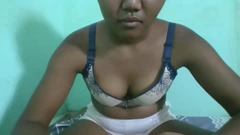 aimeamour online show from February 11, 5:29 pm