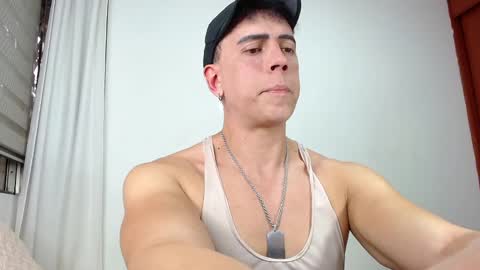 Snapshot of ain_forgge chatting on March 4, 9:32 pm IAN online show from March 4, 9:32 pm