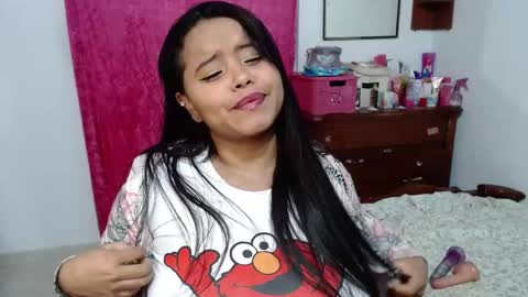 AINARA  LIZ online show from December 31, 5:44 am