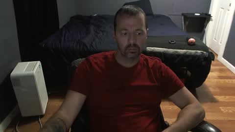 Snapshot of airbornelunsford39 chatting on December 5, 11:18 pm Daddy online show from December 5, 11:18 pm