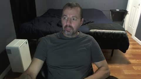 Snapshot of airbornelunsford39 chatting on January 8, 11:41 pm Daddy online show from January 8, 11:41 pm