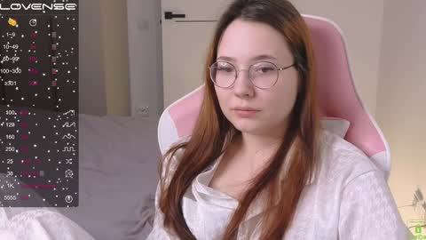 Snapshot of airyhill chatting on February 1, 7:55 pm airyhill online show from February 1, 7:55 pm