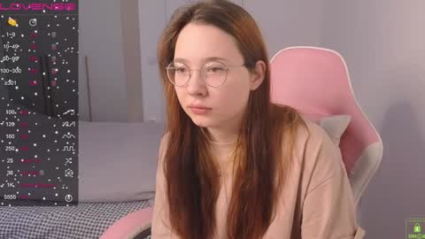 Snapshot of airyhill chatting on February 4, 8:02 am airyhill online show from February 4, 8:02 am