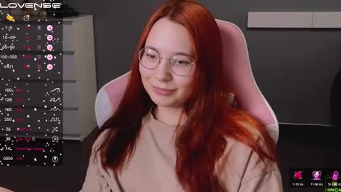 Snapshot of airyhill chatting on February 16, 8:11 pm airyhill online show from February 16, 8:11 pm