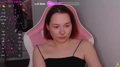 Snapshot of airyhill chatting on October 14, 8:26 am airyhill online show from October 14, 8:26 am