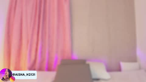 Snapshot of aisha_h chatting on November 22, 10:31 pm Aisha online show from November 22, 10:31 pm