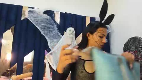 Aisha online show from October 29, 3:31 am