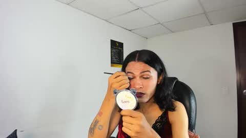 Aisha online show from December 3, 5:15 am