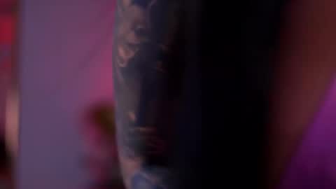 Snapshot of aishaadevoe chatting on December 2, 8:04 pm Maddy online show from December 2, 8:04 pm