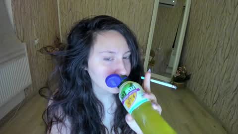 Snapshot of aisharouhi chatting on January 24, 3:22 am Aisha online show from January 24, 3:22 am