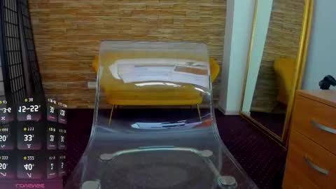 Snapshot of aisharouhi chatting on October 20, 3:51 am Aisha online show from October 20, 3:51 am