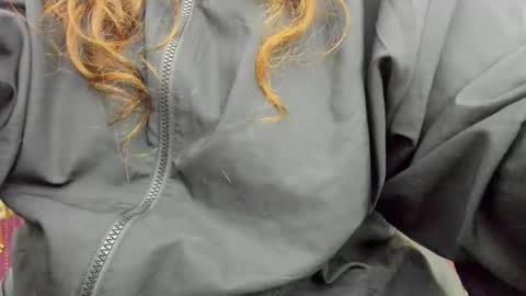 Snapshot of aisharouhi chatting on November 10, 1:10 pm Aisha online show from November 10, 1:10 pm