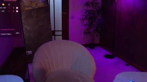 aishiro online show from September 22, 6:10 pm