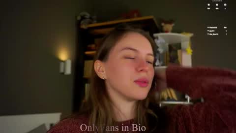 Aliza online show from November 25, 1:16 am