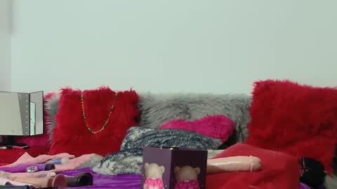 Snapshot of aitanna_love chatting on February 23, 7:00 am Aitanna Love online show from February 23, 7:00 am