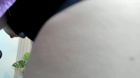 Aixa Burgos online show from December 6, 3:22 pm