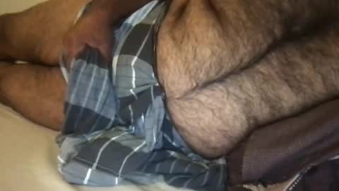 Snapshot of ajeeb_najeeb chatting on December 27, 3:31 am BigHairyGuy online show from December 27, 3:31 am