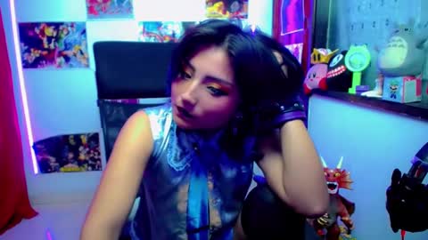 Snapshot of akai_krazna01 chatting on December 11, 6:25 am Akai Kraz  online show from December 11, 6:25 am