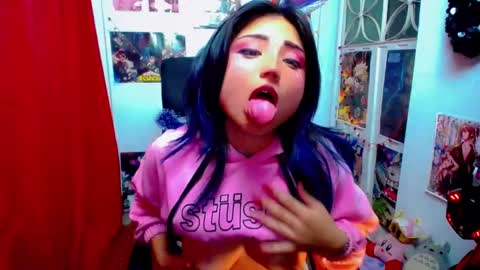 Snapshot of akai_krazna01 chatting on January 17, 5:53 am Akai Kraz  online show from January 17, 5:53 am