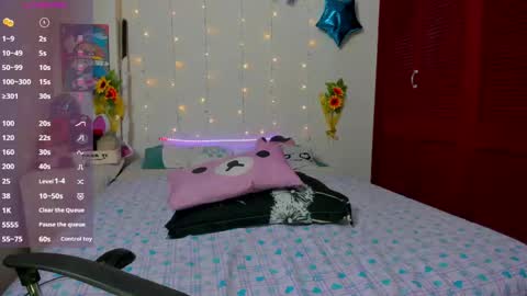 Akai Kraz  online show from April 22, 1:30 am