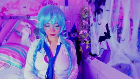 Snapshot of akane_hikari_ chatting on October 28, 3:43 am akane hikari online show from October 28, 3:43 am