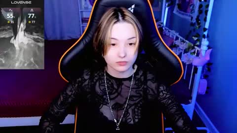 Akemi online show from January 16, 3:27 pm