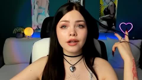 Snapshot of akirakatsu chatting on January 19, 7:15 pm Akira online show from January 19, 7:15 pm