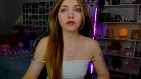 Snapshot of akirakatsu chatting on October 28, 12:09 pm Akira online show from October 28, 12:09 pm