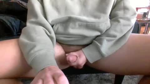 Snapshot of akpchi1984 chatting on January 5, 2:30 pm akpchi1984 online show from January 5, 2:30 pm