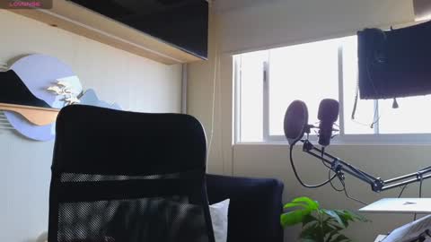 Al Fox  Miko Fortuni  online show from January 26, 9:40 pm