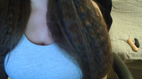 Alisha online show from December 25, 3:38 pm