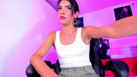 Alahia Rodriguez online show from December 20, 12:08 am