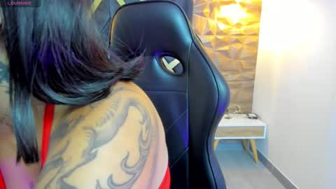 ALAHIA online show from October 4, 11:19 am