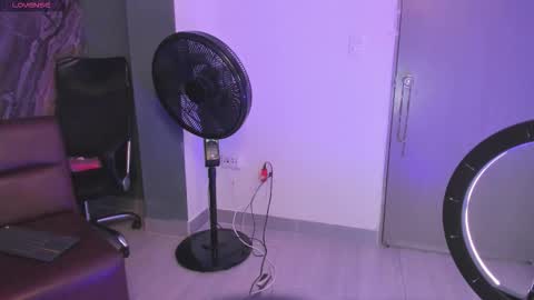 ALAHIA online show from November 11, 6:08 pm