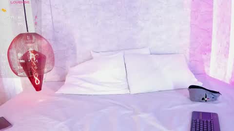 Alahia online show from October 20, 11:32 am