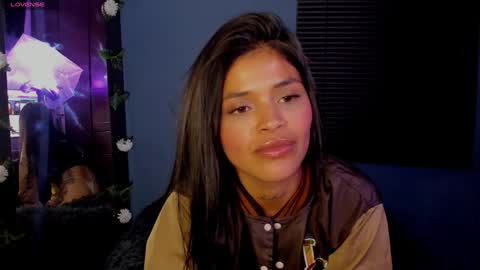 Snapshot of alaia_asuka chatting on December 22, 11:52 pm Alaia online show from December 22, 11:52 pm