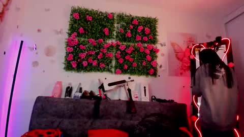 Snapshot of alaia_asuka chatting on September 15, 12:10 am Alaia online show from September 15, 12:10 am