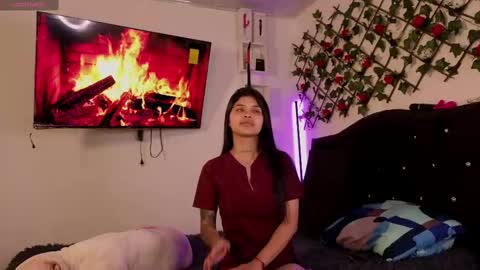 Snapshot of alaia_asuka chatting on October 6, 12:30 am Alaia online show from October 6, 12:30 am