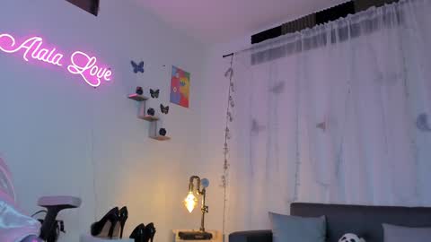 Alaia online show from January 25, 11:22 pm