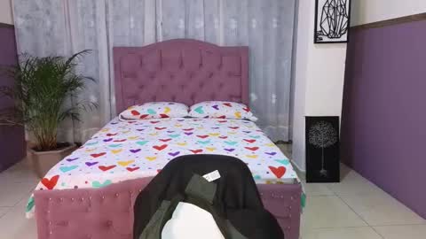 Alaia Skater online show from October 22, 10:37 am