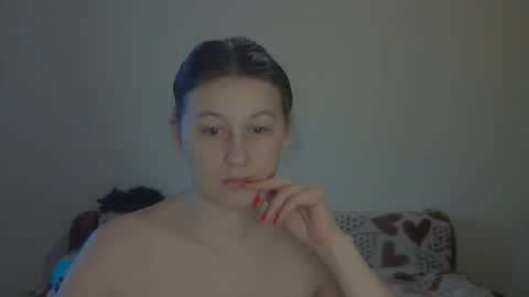 Snapshot of alalaska_ana chatting on December 19, 9:07 am Anna online show from December 19, 9:07 am