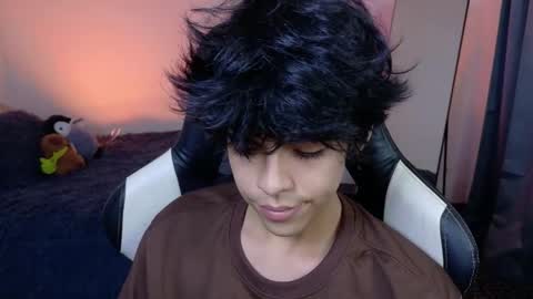 alan18n online show from April 2, 7:17 am