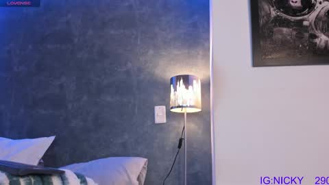 Snapshot of alan_morrys chatting on February 6, 9:11 am alan_morrys online show from February 6, 9:11 am