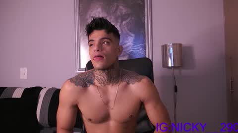 Snapshot of alan_morrys chatting on February 28, 2:45 am alan_morrys online show from February 28, 2:45 am