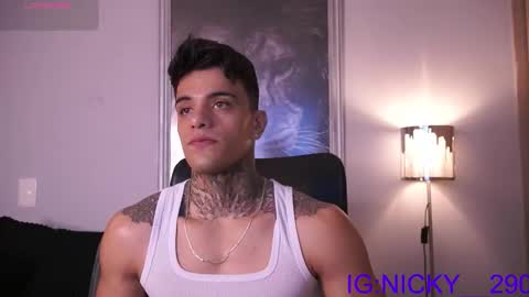 alan_morrys online show from March 28, 1:27 am