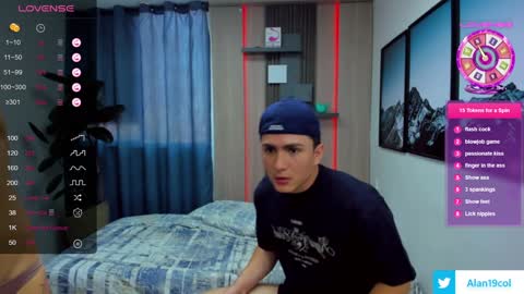 Snapshot of alan_nd_kevin chatting on January 18, 2:33 pm Alan Kevin can we reach 100 thumbs up please guys online show from January 18, 2:33 pm