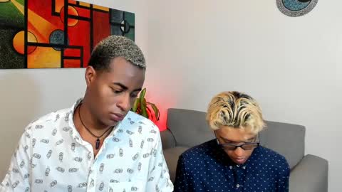 Snapshot of alan_scot chatting on December 21, 6:55 pm Alan and Criss - WE JUST FRIENDS WITH BENEFITS BOTH VERS online show from December 21, 6:55 pm