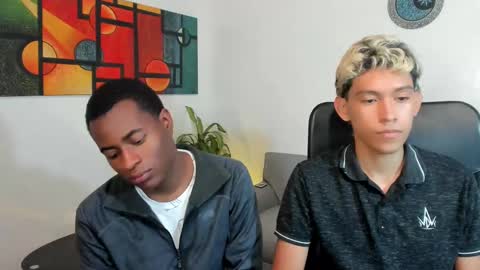 Snapshot of alan_scot chatting on February 19, 1:40 am Alan and Criss - WE JUST FRIENDS WITH BENEFITS BOTH VERS online show from February 19, 1:40 am